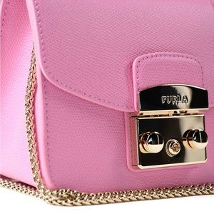 Like NEW Furla Metropolis Small Cross Body Bag